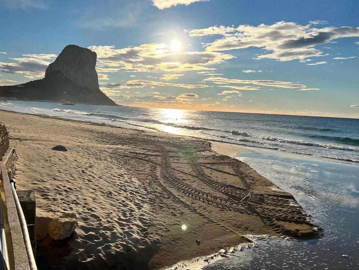 カルプ56C Vora Vistas Al Mar Parking Y Wifiアパートメント エクステリア 写真