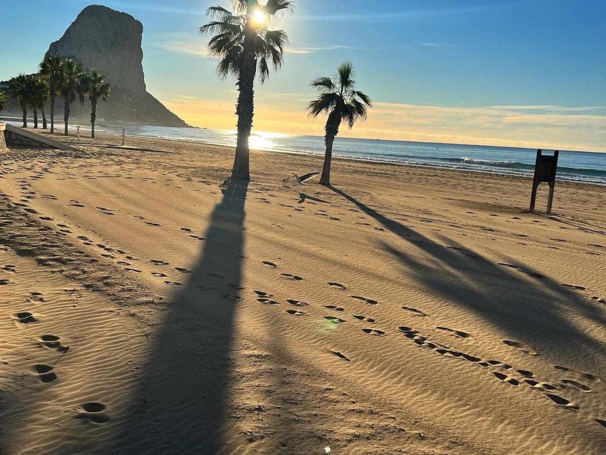 カルプ56C Vora Vistas Al Mar Parking Y Wifiアパートメント エクステリア 写真